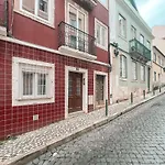 The Founders Residency, Praca Das Flores